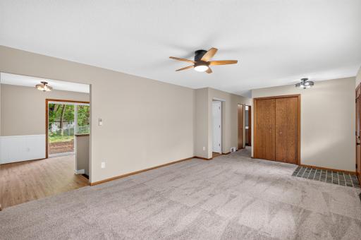 18212 Ginavale Lane, Eden Prairie, MN 55346