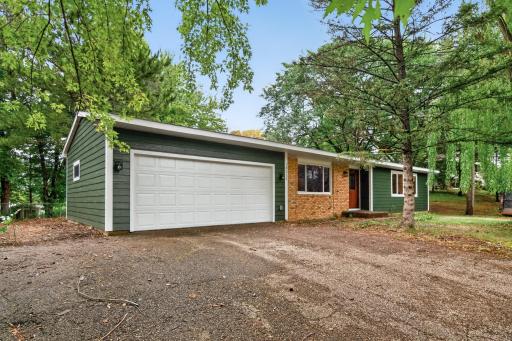 18212 Ginavale Lane, Eden Prairie, MN 55346