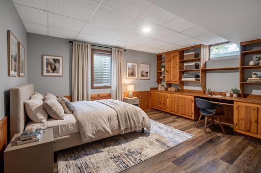18212 Ginavale Lane, Eden Prairie, MN 55346