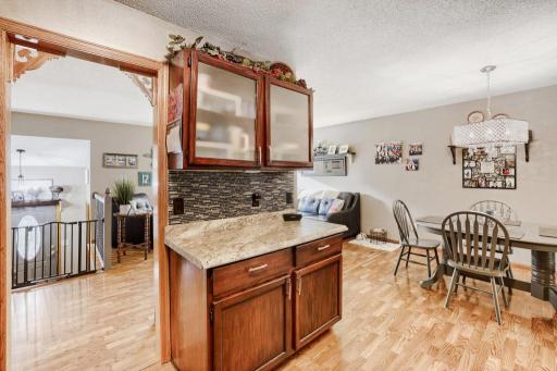 6078 Kalland Drive NE, Albertville, MN 55301