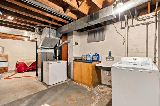19-web-or-mls-311 Garfield St Somerset-19.jpg