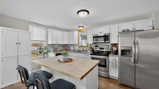 128 Langford Avenue, Kenyon, MN 55946