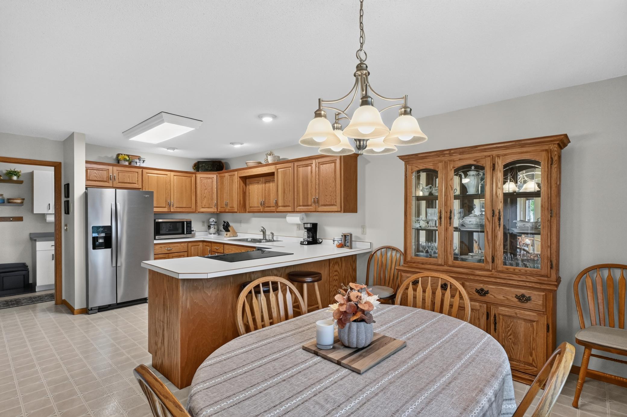 Kitchen / dining