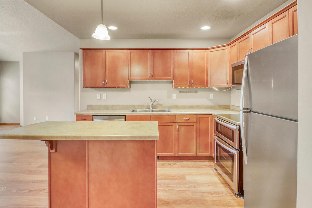Kitchen1_3-g.jpg