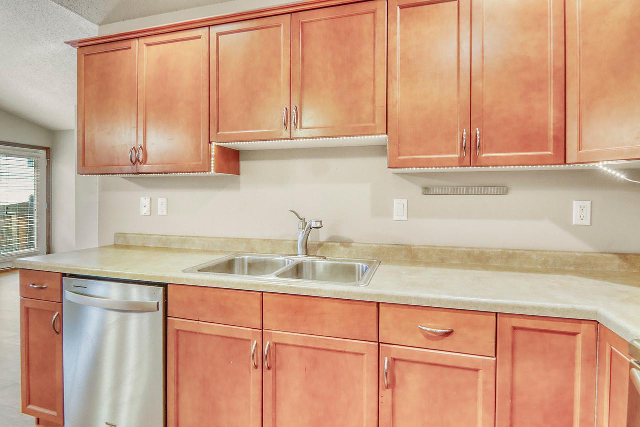 Kitchen1_6-g.jpg