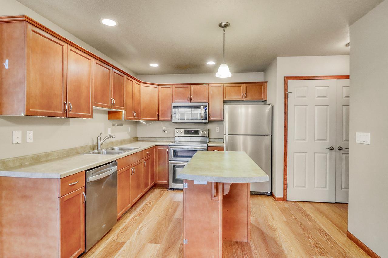 Kitchen1_2-g.jpg