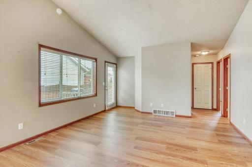 1107 37th Ave S, Moorhead, MN 56560