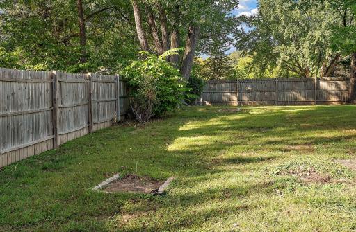 1603 Frost Avenue, Maplewood, MN 55109