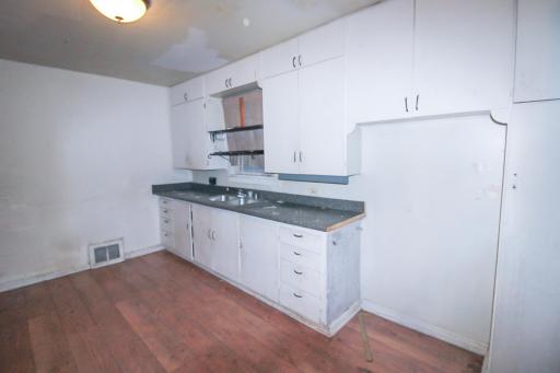 819 1st Avenue NW, Chisholm, MN 55719