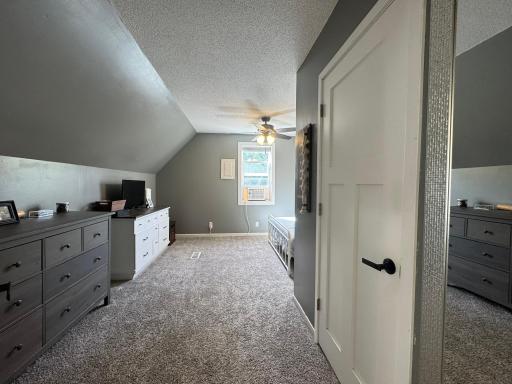 47324 355th Avenue, Kasota, MN 56050
