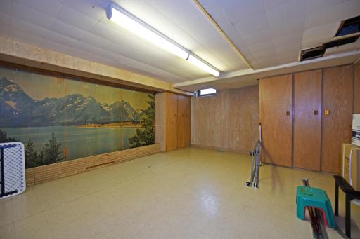 729 Rose Ave 22.jpg