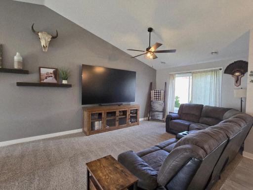 124 Kenna Drive, Le Sueur, MN 56058
