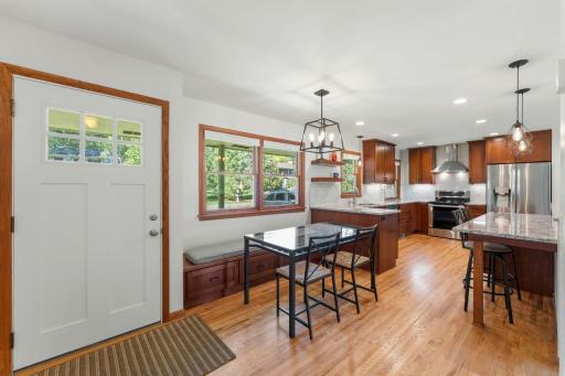 Kitchen Eating Area