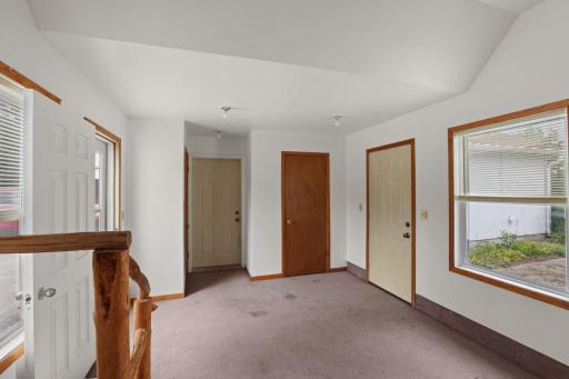 Mudroom/breezeway with 2 closets
