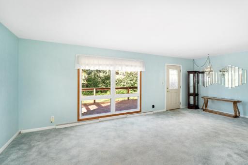 407 Kelly Circle, Duluth, MN 55811