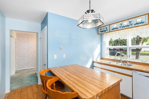 407 Kelly Circle, Duluth, MN 55811