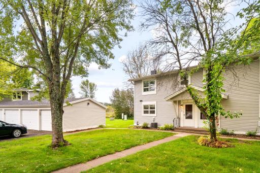407 Kelly Circle, Duluth, MN 55811