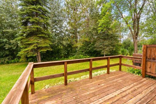 407 Kelly Circle, Duluth, MN 55811