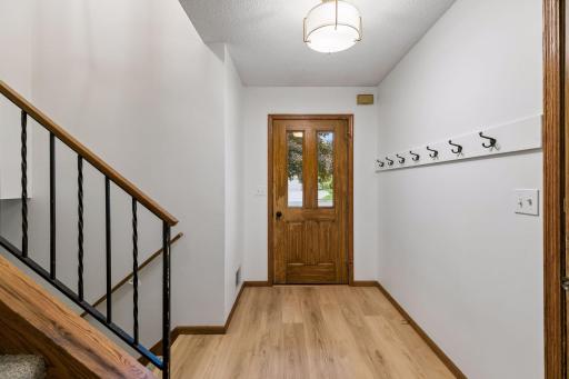 1112 Grandview Drive, Hudson, WI 54016