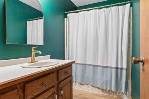 1112 Grandview Drive, Hudson, WI 54016