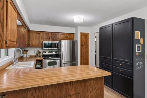 1112 Grandview Drive, Hudson, WI 54016