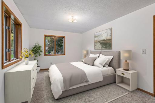 1112 Grandview Drive, Hudson, WI 54016