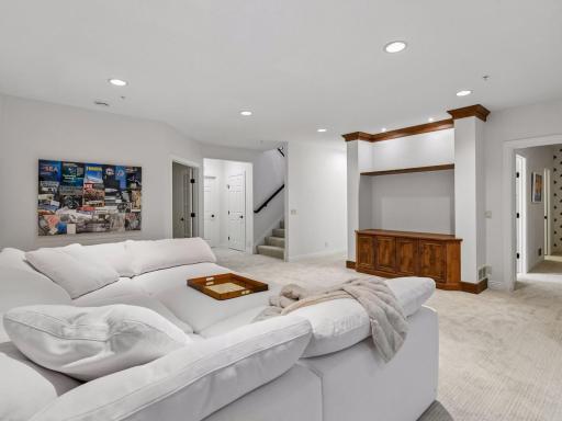 17530 Sanctuary Drive, Minnetonka, MN 55391