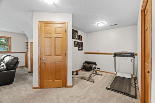 9545 Hillside Drive, Champlin, MN 55316