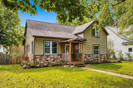 121 W Race Avenue, Elmwood, WI 54740