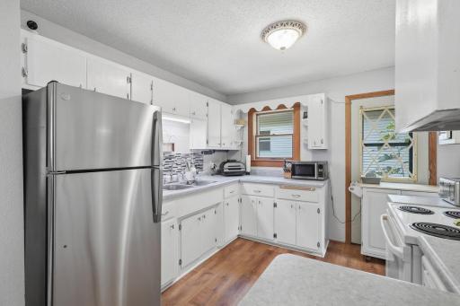 121 W Race Avenue, Elmwood, WI 54740