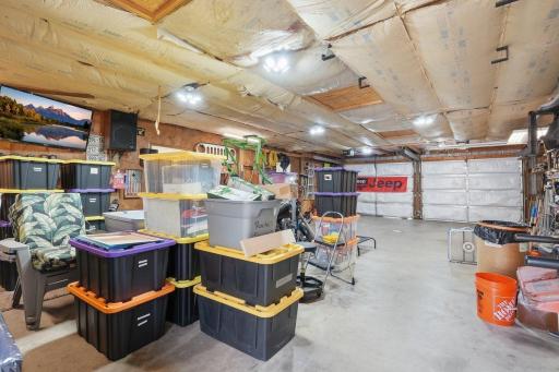 121 W Race Avenue, Elmwood, WI 54740