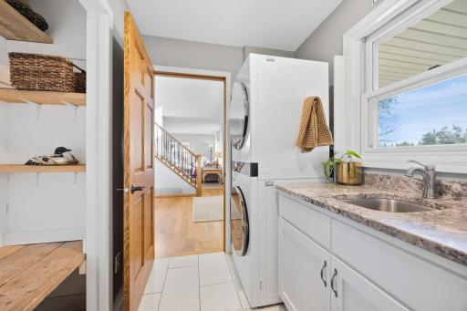 3995 Eckert Avenue SE, Delano, MN 55328