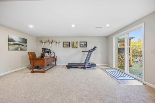 3995 Eckert Avenue SE, Delano, MN 55328