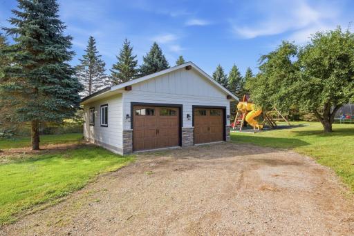 3995 Eckert Avenue SE, Delano, MN 55328
