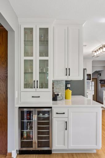 730 County Road B2 W, Roseville, MN 55113