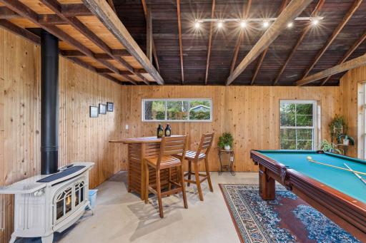 730 County Road B2 W, Roseville, MN 55113