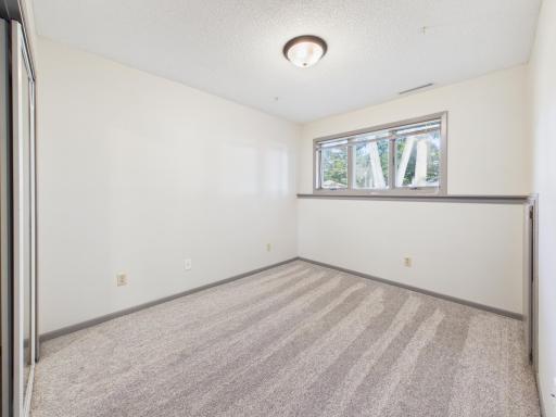 2253 Charles Street N, North Saint Paul, MN 55109