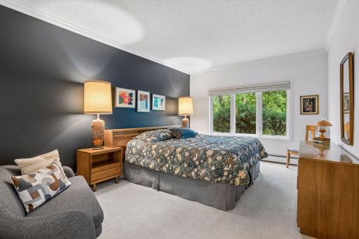 1830 Eagle Ridge Drive, 1004, Mendota Heights, MN 55118