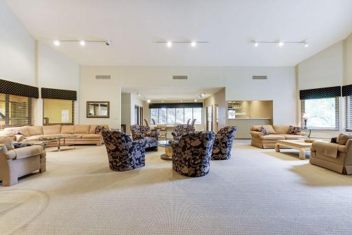 1830 Eagle Ridge Drive, 1004, Mendota Heights, MN 55118