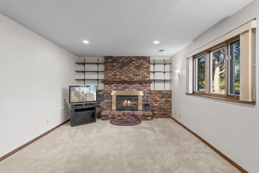6733 Willow Lane, Brooklyn Center, MN 55430