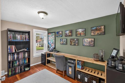 810 Summit Avenue, Saint Paul Park, MN 55071