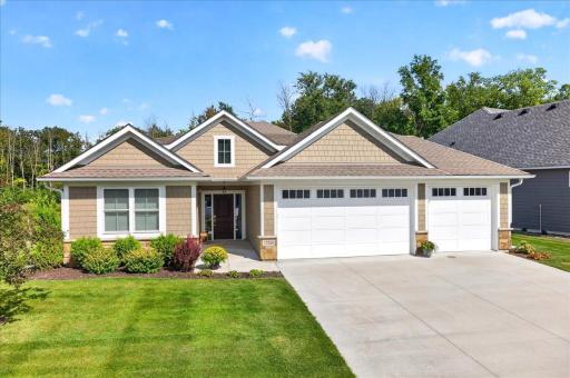 Stunning curb appeal with flat concrete driveway