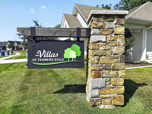 Welcome to the prestigious Villas at Timbers Edge
