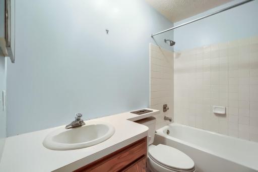 4515 Cinnamon Ridge Trail, A, Eagan, MN 55122