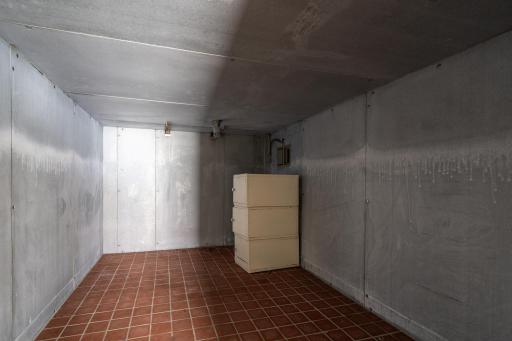 SWP-7309144.jpg