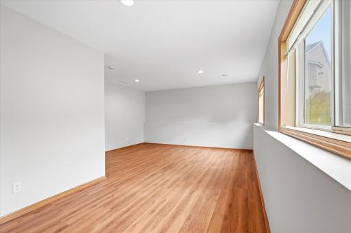 30-Parkview Ln S-25.jpg