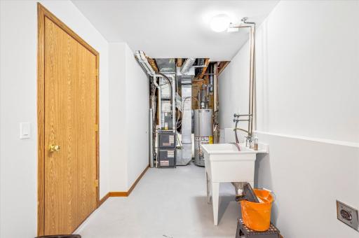 36-Parkview Ln S-31.jpg