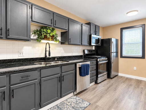 1655 Washburn Avenue N, Minneapolis, MN 55411