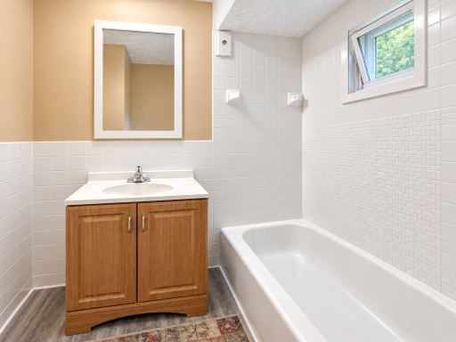1655 Washburn Avenue N, Minneapolis, MN 55411