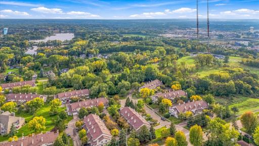 4068 Wilshire Circle, 43, Shoreview, MN 55126